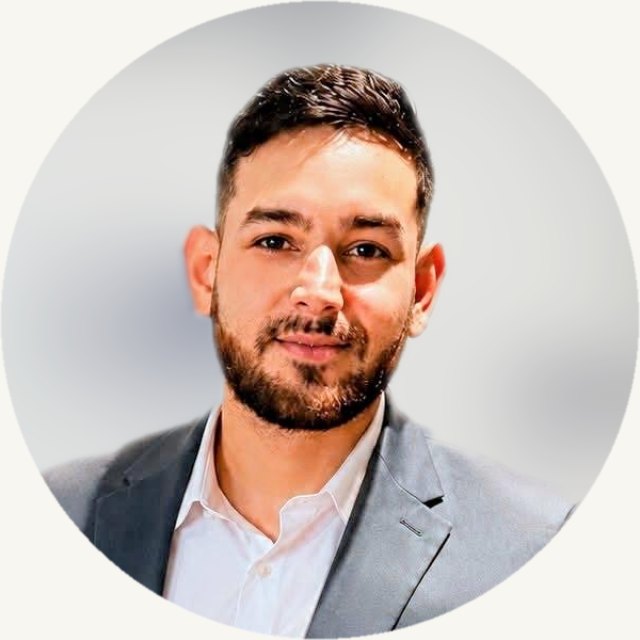 Dionar Gonzalez, agente de seguros de vida licenciado en Colorado